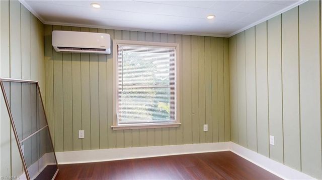 245 Orchard Street, Mount Airy, NC 27030