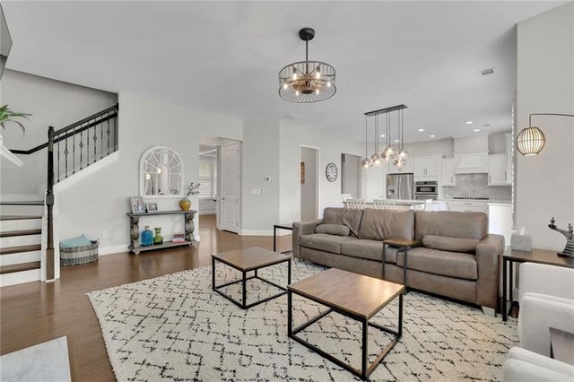 1145 Waters Way, Kennesaw, GA 30152
