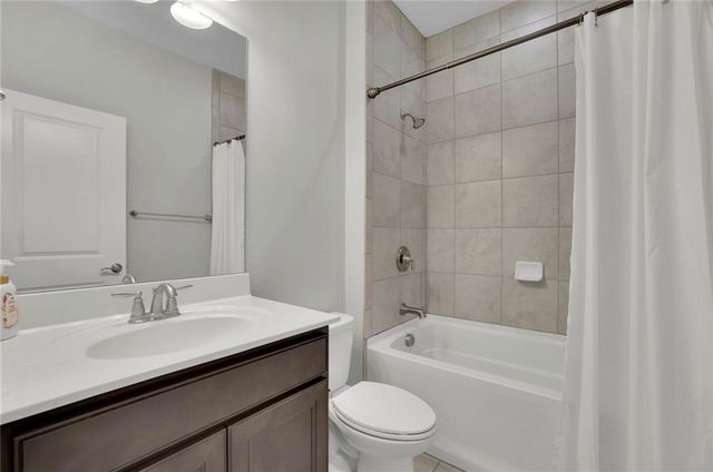 1145 Waters Way, Kennesaw, GA 30152