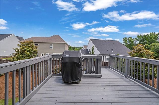 1145 Waters Way, Kennesaw, GA 30152
