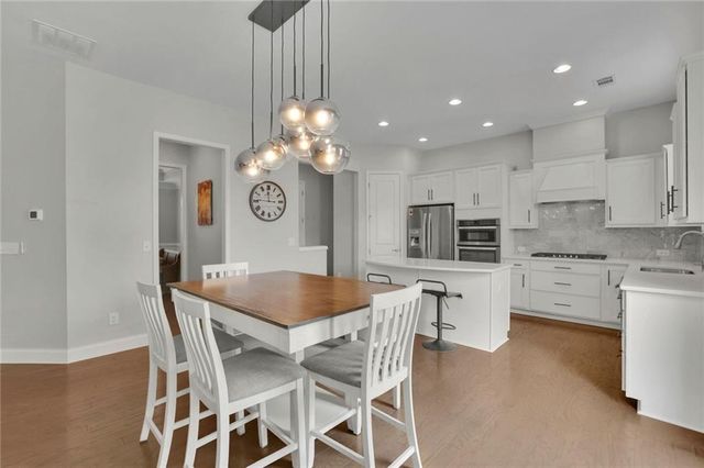 1145 Waters Way, Kennesaw, GA 30152