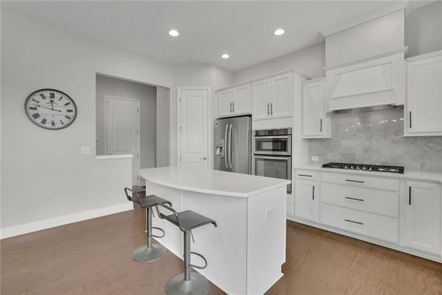 1145 Waters Way, Kennesaw, GA 30152