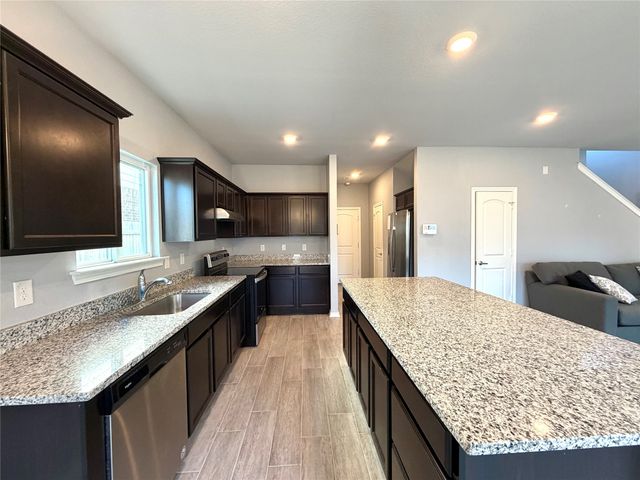 2228 Dana Drive, Grand Prairie, TX 75051