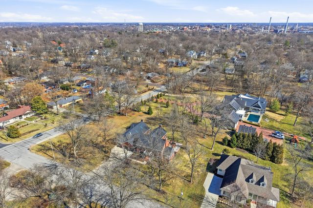 404 S GREENWOOD AVE, Columbia, MO 65203