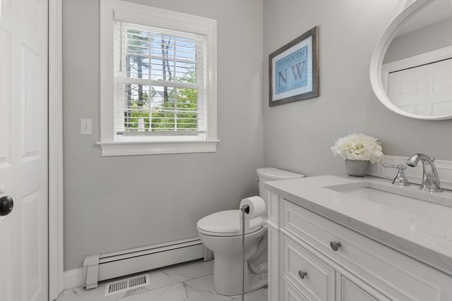 86 Shallow Pond Lane, Plymouth, MA 02360
