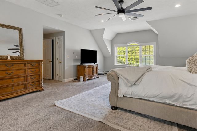 86 Shallow Pond Lane, Plymouth, MA 02360