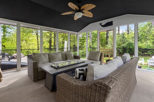86 Shallow Pond Lane, Plymouth, MA 02360