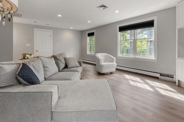 86 Shallow Pond Lane, Plymouth, MA 02360