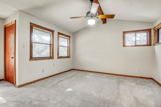104 S Laurelwood DR B, Austin, TX 78733