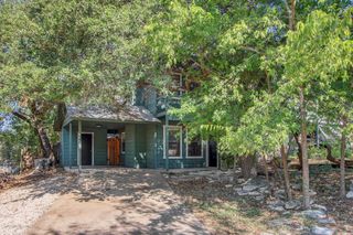 104 S Laurelwood DR B, Austin, TX 78733