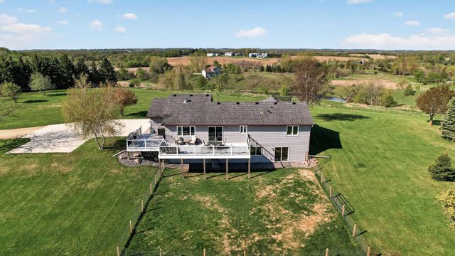 9546 E 280th Street, Webster, MN 55088