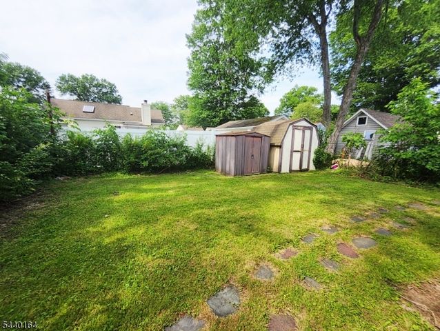 140 Longview Ave, Parsippany-troy Hills Twp., NJ 07034