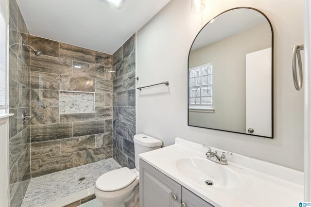 134 FREDA JANE LANE, Birmingham, AL 35215