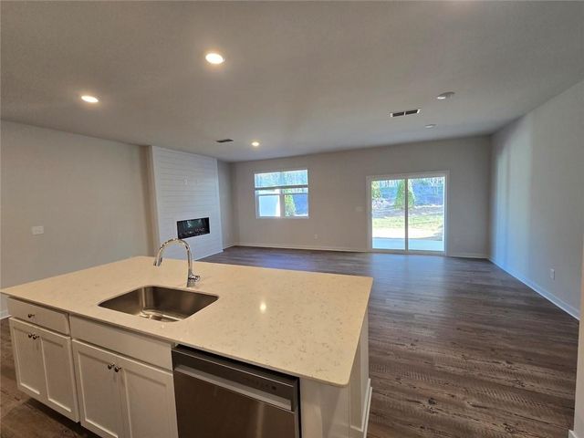 7345 Mullberry Trace Lane, Flowery Branch, GA 30542