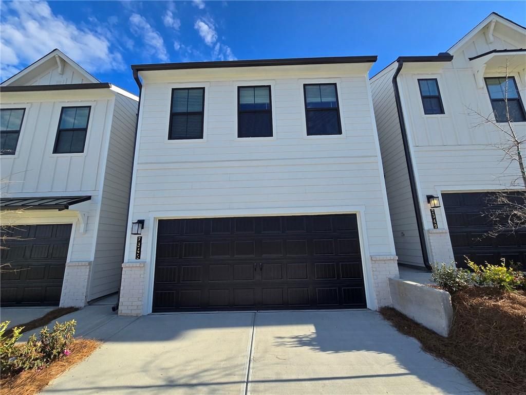 7345 Mullberry Trace Lane, Flowery Branch, GA 30542