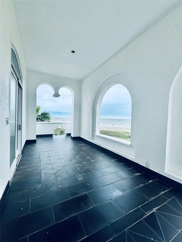 17009 San Luis Pass Road, Galveston, TX 77554