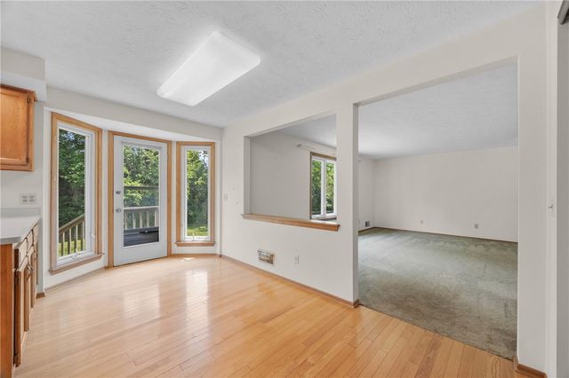 12 Forest Meadow Trail, Ogden, NY 14624