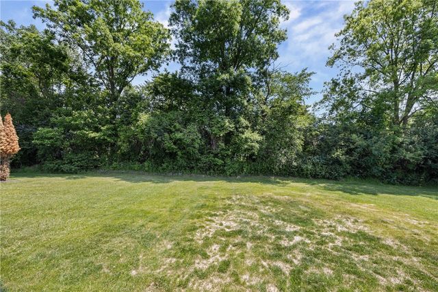 12 Forest Meadow Trail, Ogden, NY 14624