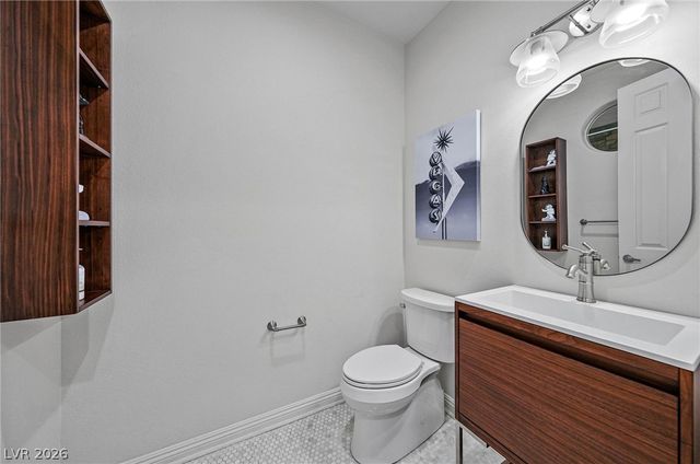 11846 WATERFORD CASTLE Court, Las Vegas, NV 89141