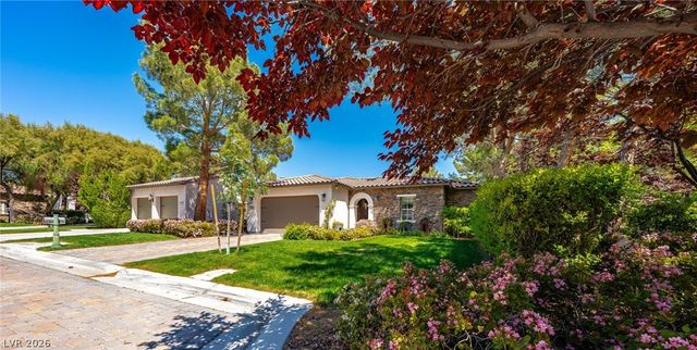 11846 WATERFORD CASTLE Court, Las Vegas, NV 89141