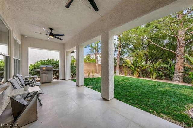 11846 WATERFORD CASTLE Court, Las Vegas, NV 89141