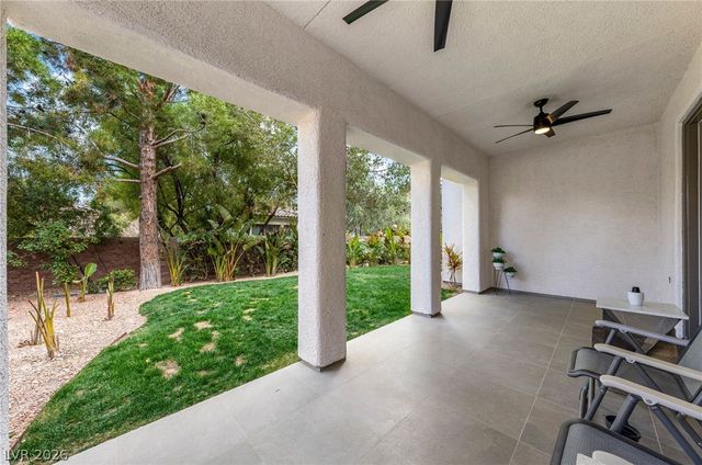 11846 WATERFORD CASTLE Court, Las Vegas, NV 89141