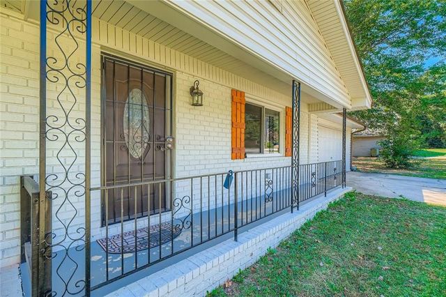4229 Clearview Drive, Douglasville, GA 30134