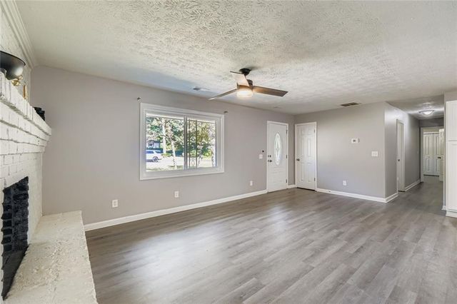 4229 Clearview Drive, Douglasville, GA 30134