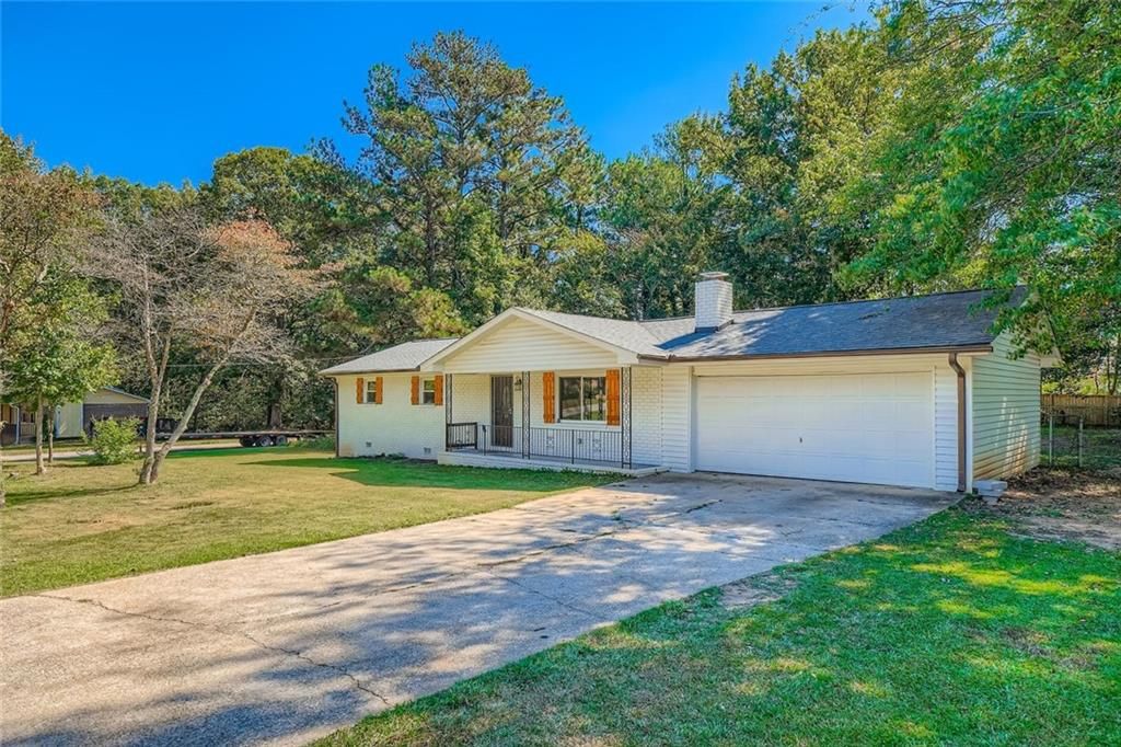 4229 Clearview Drive, Douglasville, GA 30134