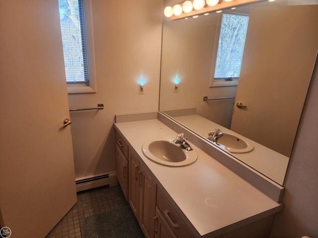 3515 Strawberry Lane, Port Huron, MI 48060