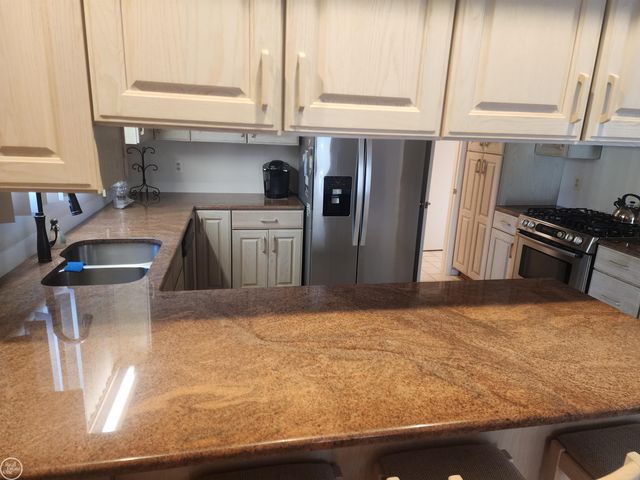 3515 Strawberry Lane, Port Huron, MI 48060