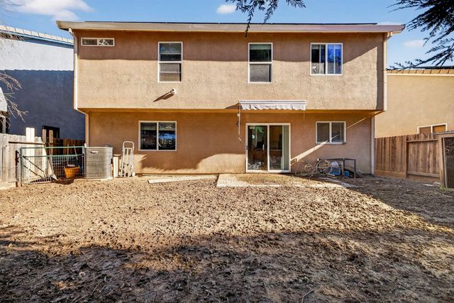 2066 Singhs Way, Yuba City, CA 95991