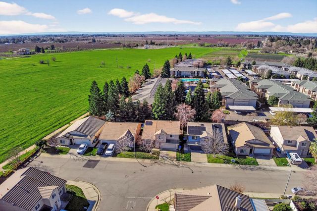 2066 Singhs Way, Yuba City, CA 95991