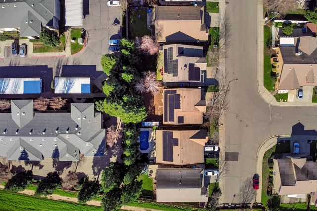 2066 Singhs Way, Yuba City, CA 95991