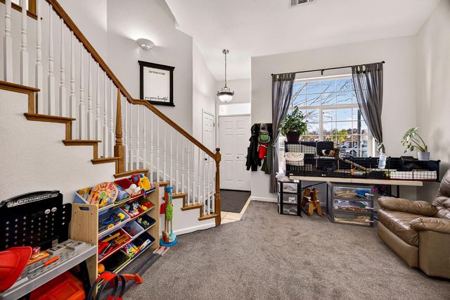 2066 Singhs Way, Yuba City, CA 95991