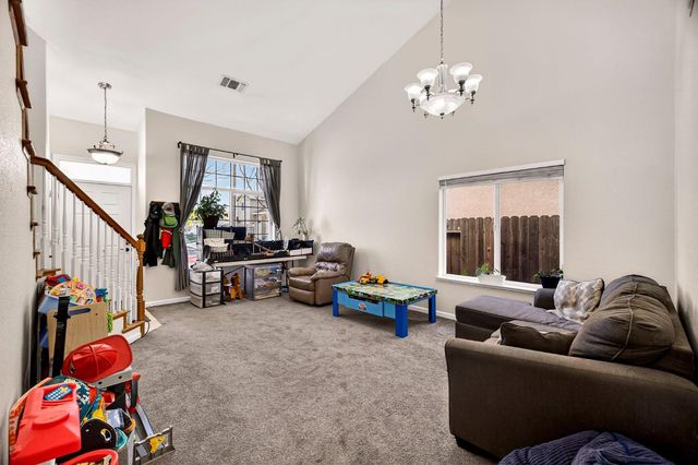 2066 Singhs Way, Yuba City, CA 95991