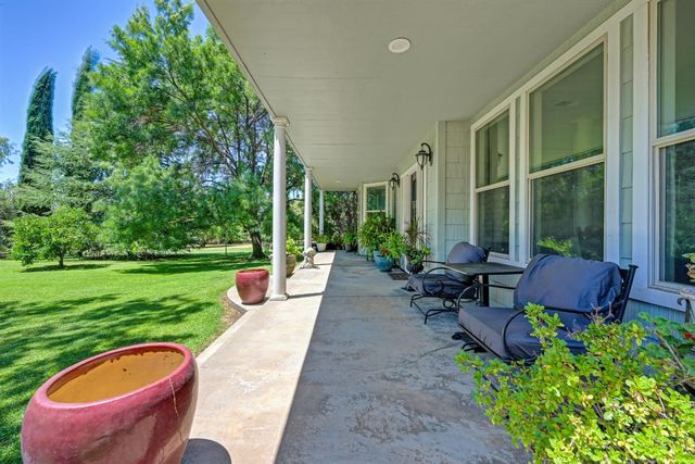 2255 Ironwood Ln, Lincoln, CA 95648