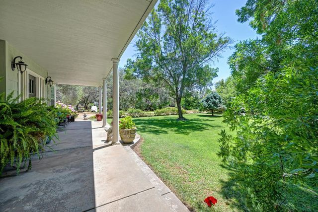 2255 Ironwood Ln, Lincoln, CA 95648