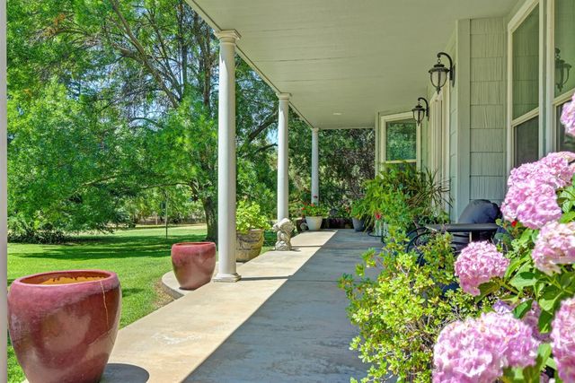 2255 Ironwood Ln, Lincoln, CA 95648