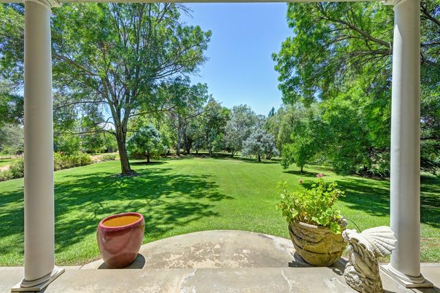 2255 Ironwood Ln, Lincoln, CA 95648