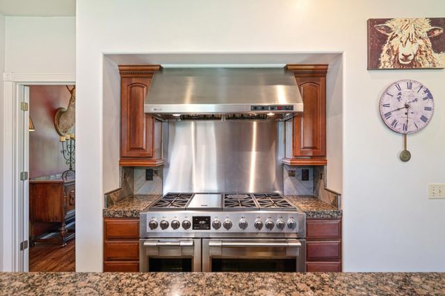 2255 Ironwood Ln, Lincoln, CA 95648