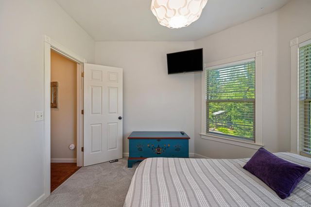 2255 Ironwood Ln, Lincoln, CA 95648