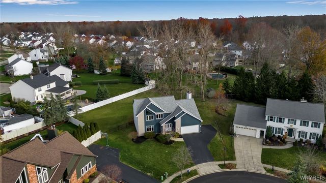 153 Mill Valley Ct, Amherst, NY 14051