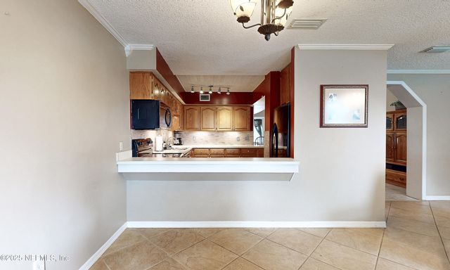 5110 JANICE Circle E, Jacksonville, FL 32210
