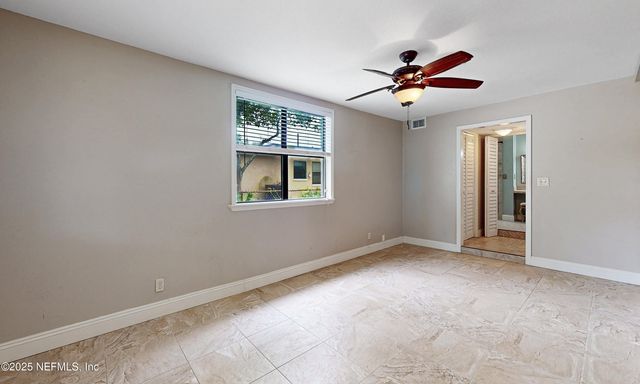 5110 JANICE Circle E, Jacksonville, FL 32210