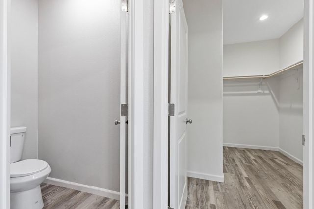 232 E Roseburg Ave, Modesto, CA 95350