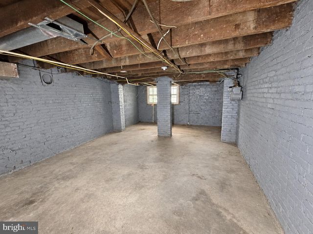 3313 PATON AVE, Baltimore, MD 21215