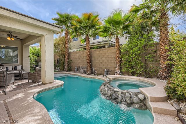 8117 Aster Meadow Way, Las Vegas, NV 89113
