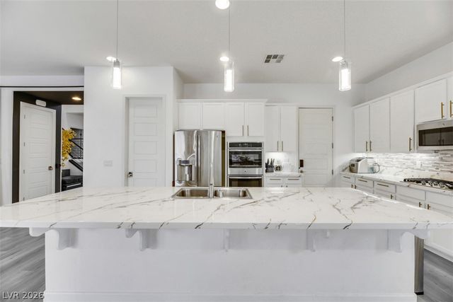 8117 Aster Meadow Way, Las Vegas, NV 89113