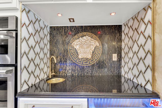 17419 Cohasset Street, Van Nuys, CA 91406